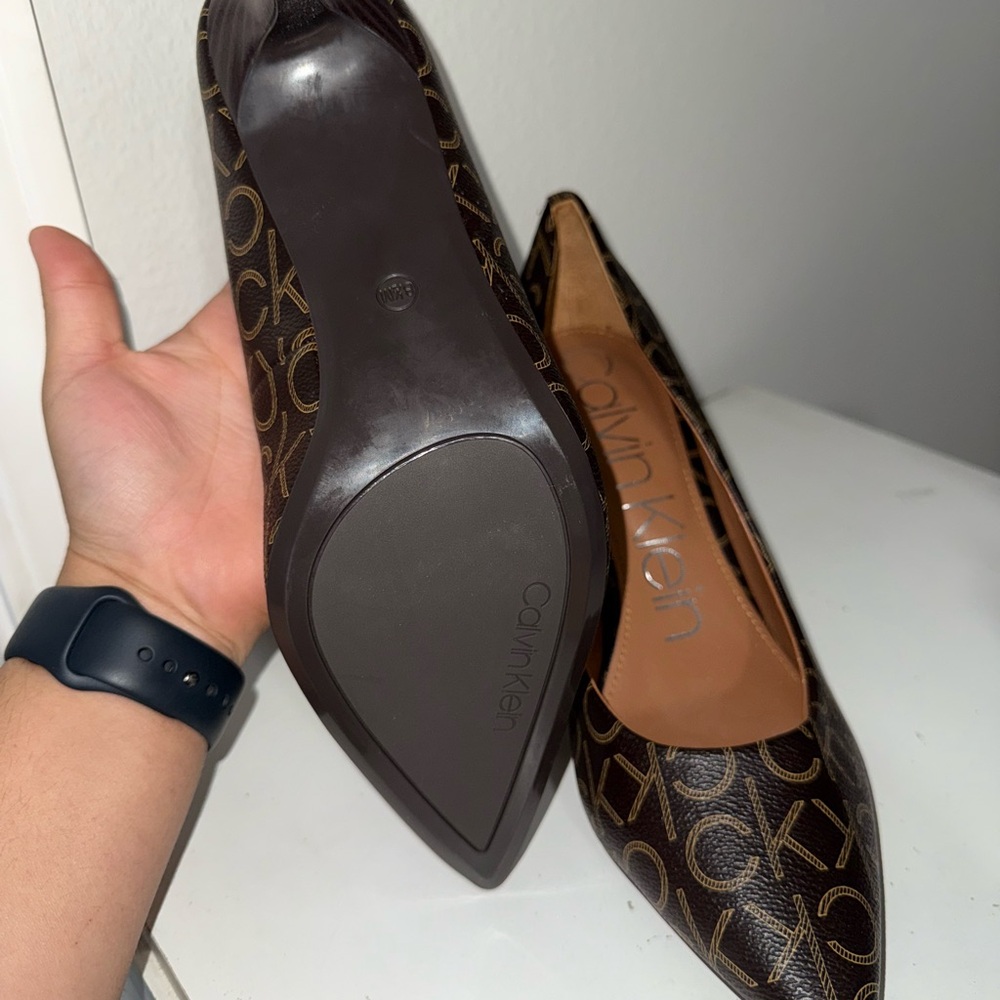 Calvin Klein Glossy Red and logo Heels. 2 pairs - Picture 8 of 10
